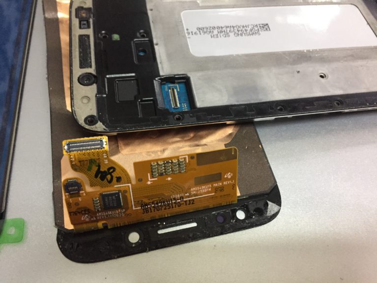 замена экрана Samsung J7 2017 замена экрана Samsung J7 2017